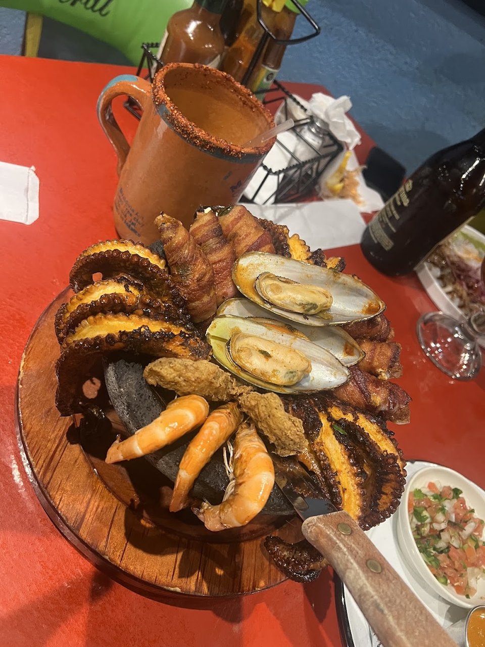 Molcajete Mar Y Tierra